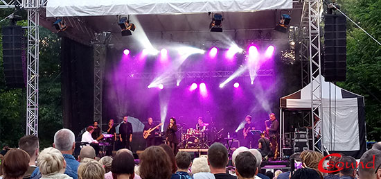 Stage - LUCIE BÍLÁ a WINE & FOOD FEST - Zámecký park Třeboň